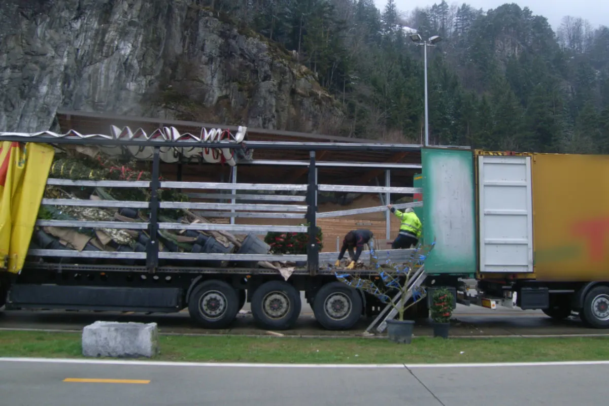 Kanton Uri - Kontrolle des Schwerverkehrs 2018 – 9’708 Verstösse geahndet