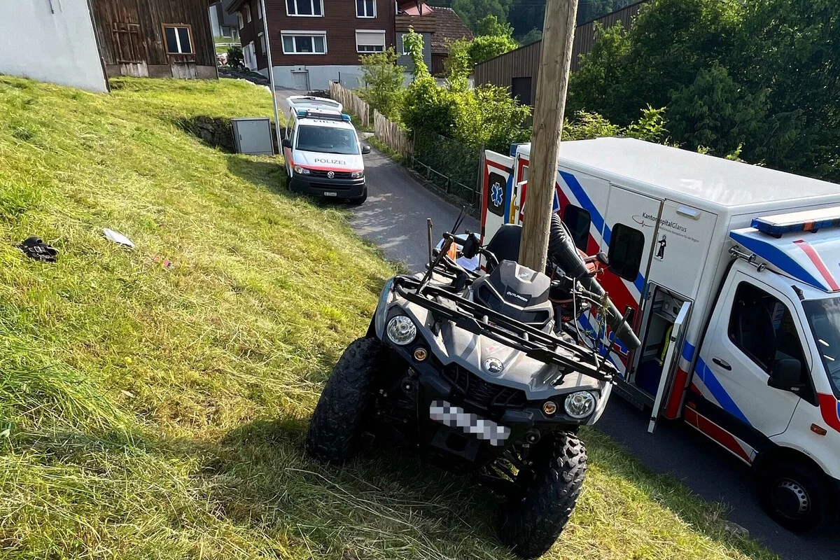 Oberterzen SG -  Frau gerät nach Unfall unter ein Quad