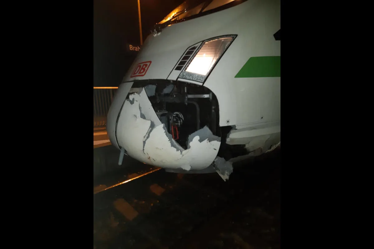Brahlstorf – ICE kollidiert mit Hirsch