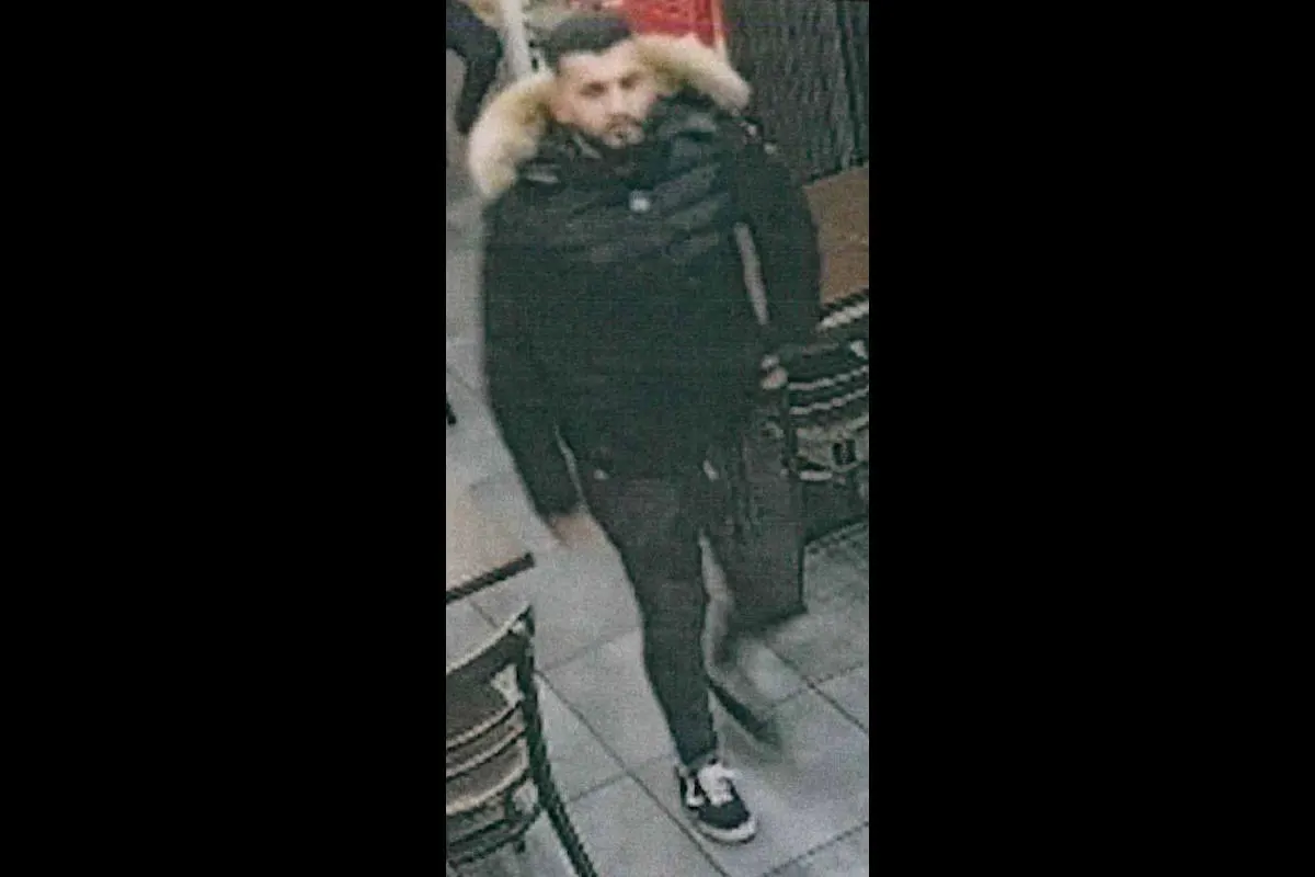 Essen – Polizei fahndet wegen sexueller Belästigung mit Foto nach Unbekanntem