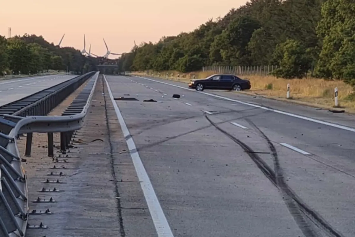 Neuenwalde/BAB 27 – Unfall nach Reifenplatzer