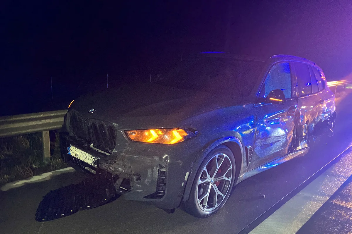 Dinklage – Falschfahrer verursacht Unfall auf Autobahn