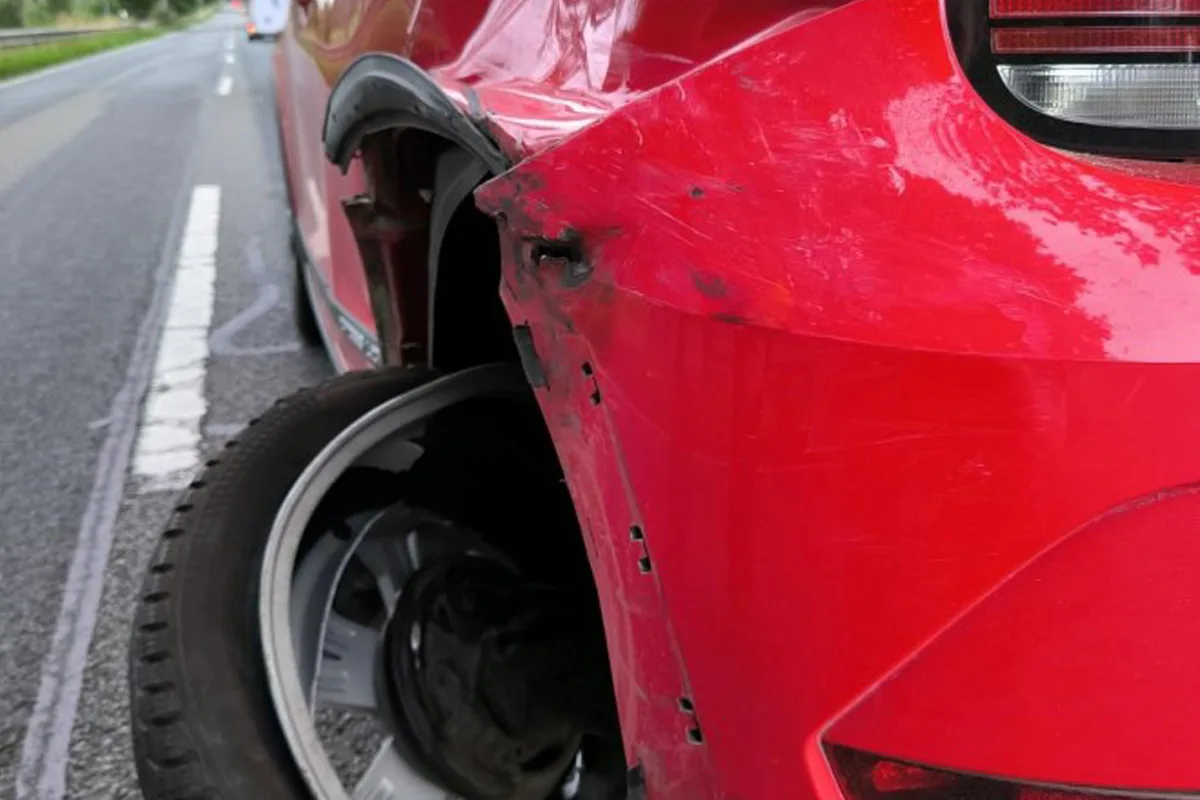 B71 Oerel NI – Pkw-Fahrer verursacht Unfall unter Alkoholeinfluss