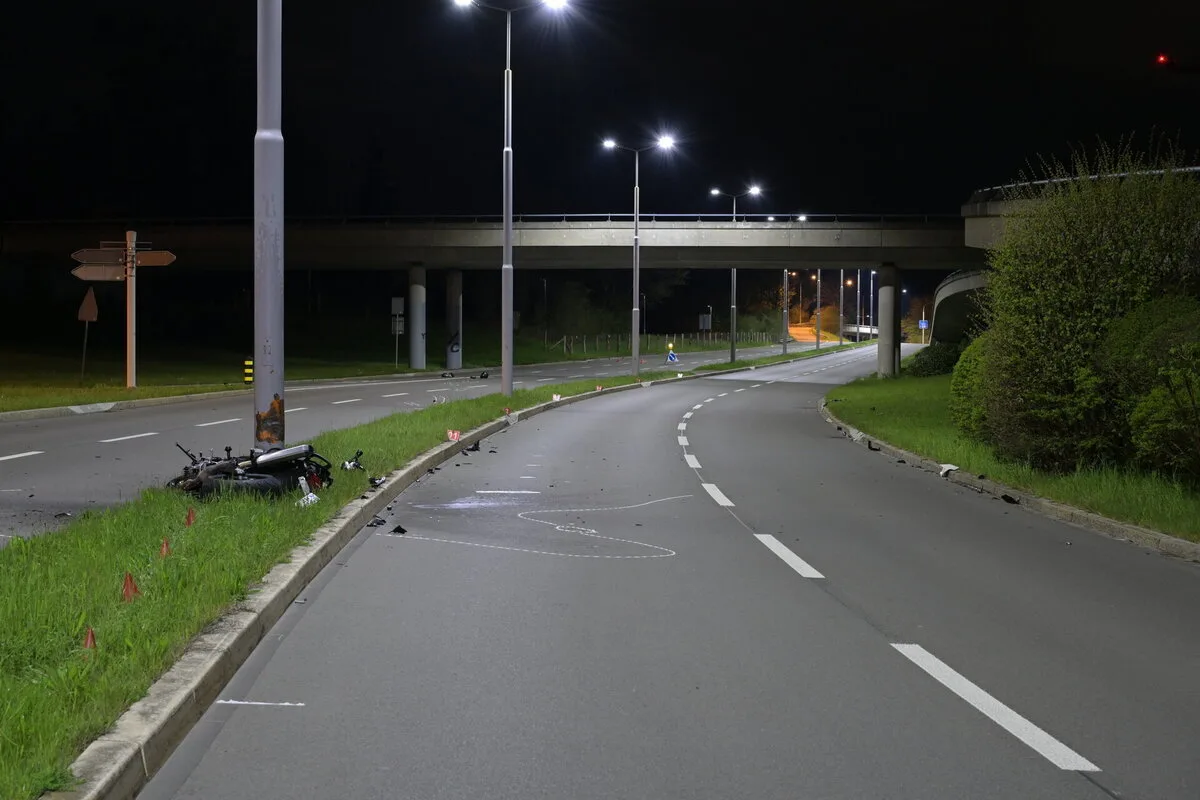 Zürich ZH - Kann jemand Hinweise zu dem Unfallhergang geben? 