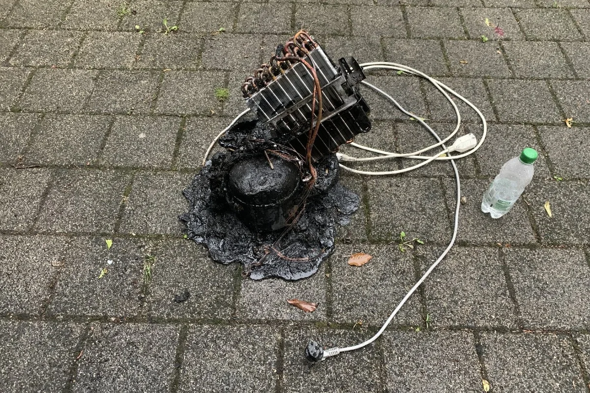 Rüdlingen SH - Brand eines Luftentfeuchters in Garage