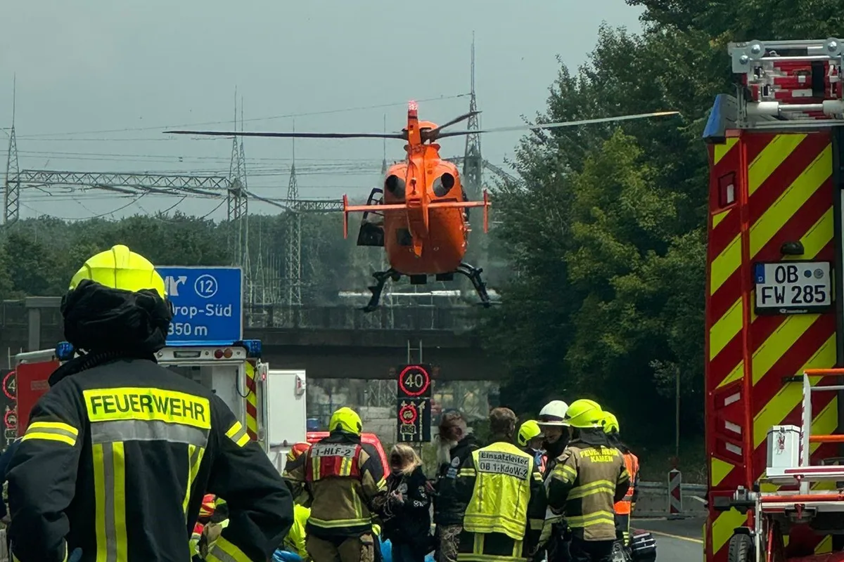 A42 Oberhausen NW – Motorradfahrer bei schwerem Unfall auf Autobahn verletzt