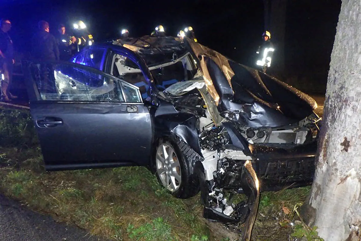 Kerken - Heftiger Crash mit entlaufenem Pferd