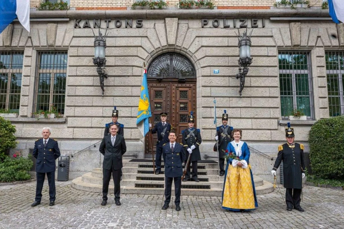 Kanton Zürich - Kommandoübergabe bei der Kantonspolizei 