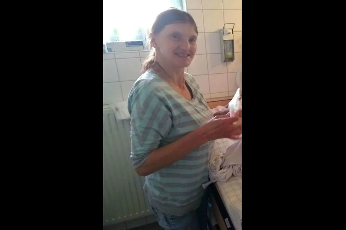 Mutter mit 11 Wochen altem Säugling vermisst
