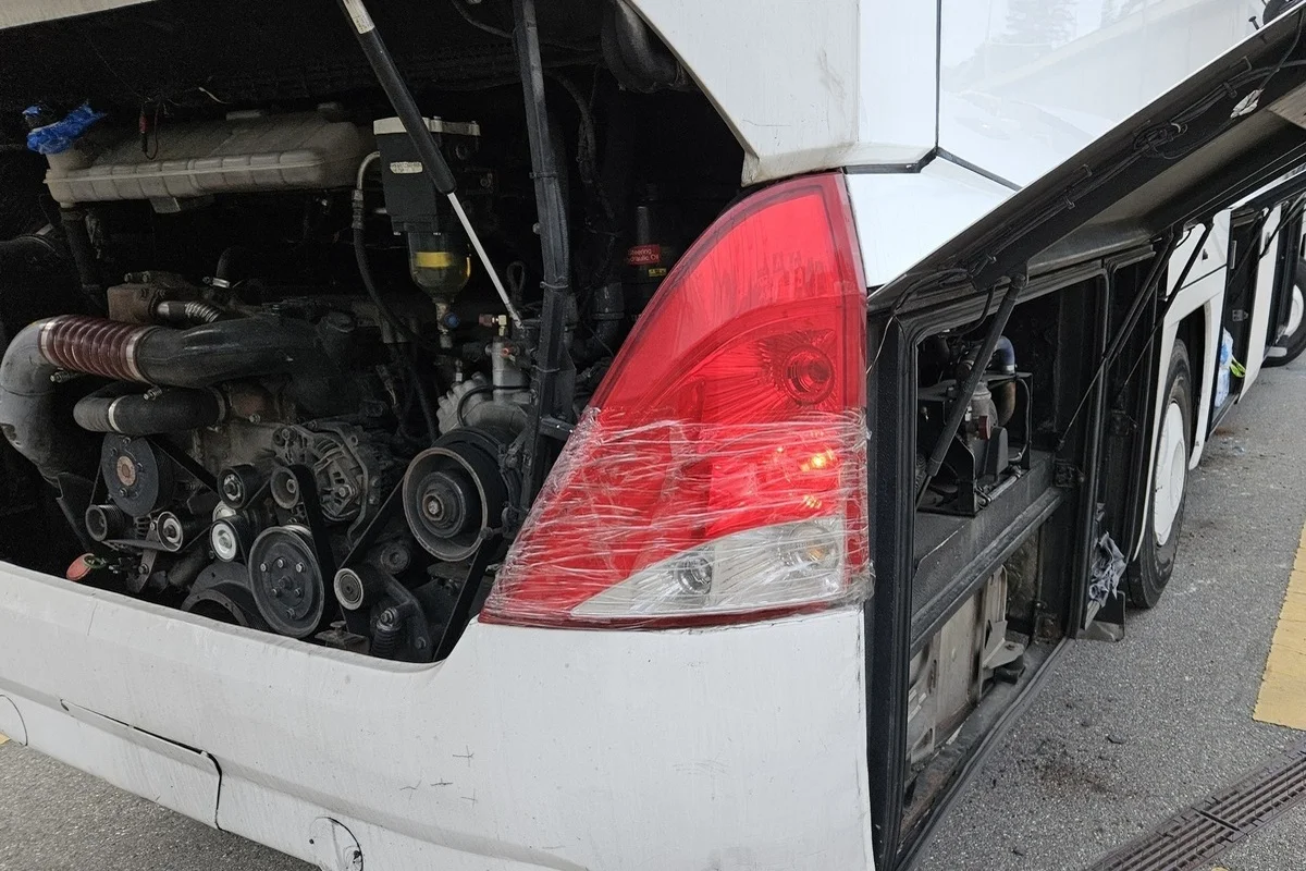 Neuhausen a./Rhf. SH - Reisebus mit diversen Mängeln - Fahrer alkoholisiert