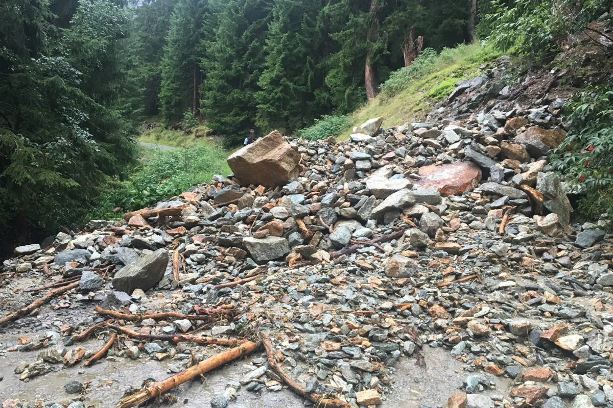 Graubünden GR - Mehrere Rüfenniedergänge