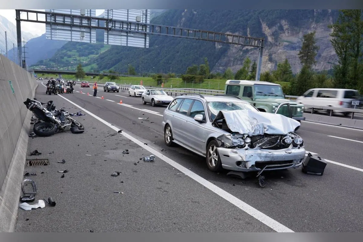 A2 Altdorf UR – Schwerer Verkehrsunfall auf Autobahnausfahrt