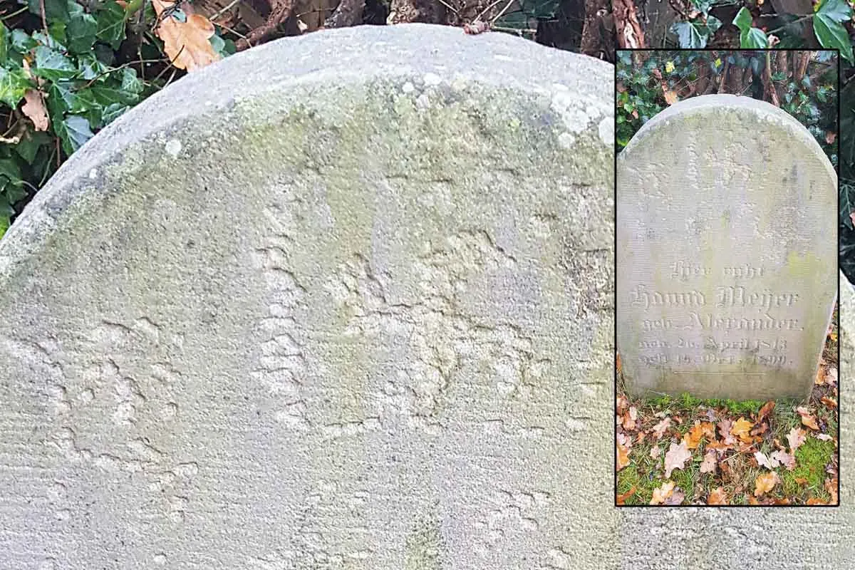 Hakenkreuze in Grabsteine in Haren - Mehrere Grabsteine beim Jüdischen Friedhof beschädigt 