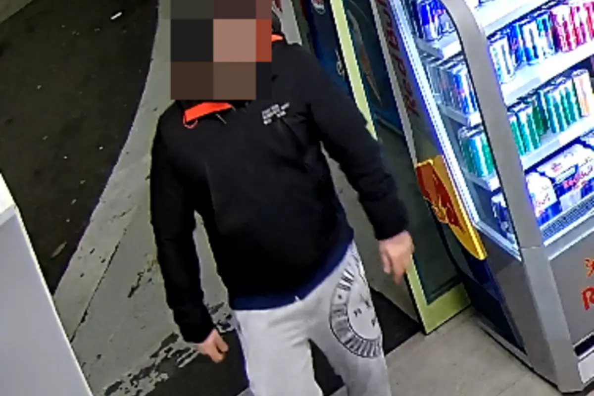 Nussbaumen AG - Öffentlichkeitsfahndung nach bewaffnetem Raubüberfall 