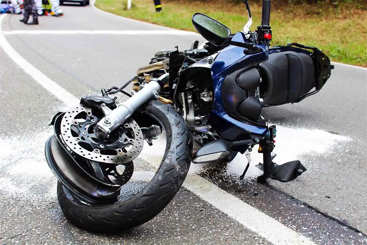 Niederstaufenbach - Schwerer Verkehrsunfall - Biker bei Kollision schwer verletzt
