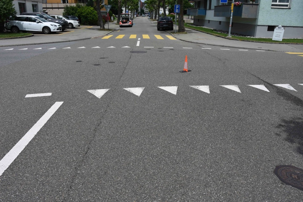 Gossau SG - 31-jähriger Rollerfahrer verletzt