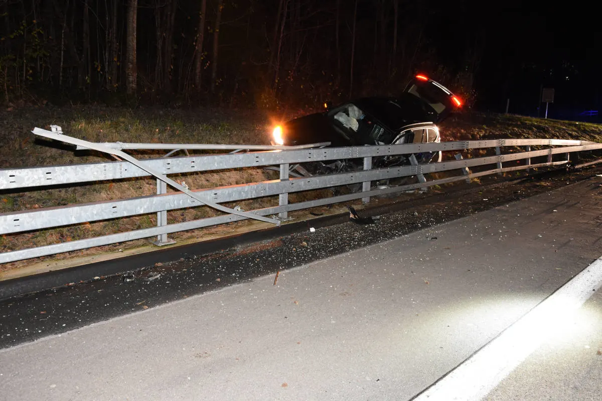 Unfall in Mols SG – Selbstunfall unter Alkoholeinfluss