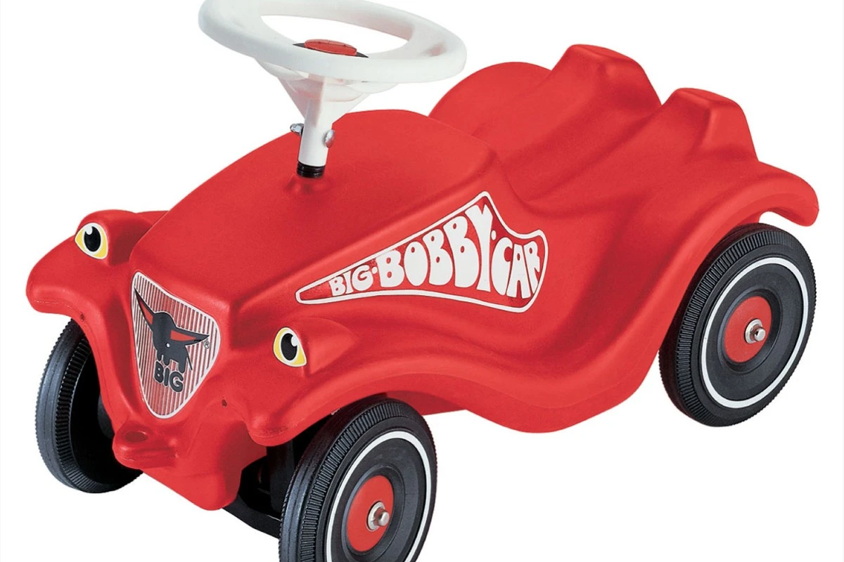 Altena - Bobbycars und Kinderwagen geklaut