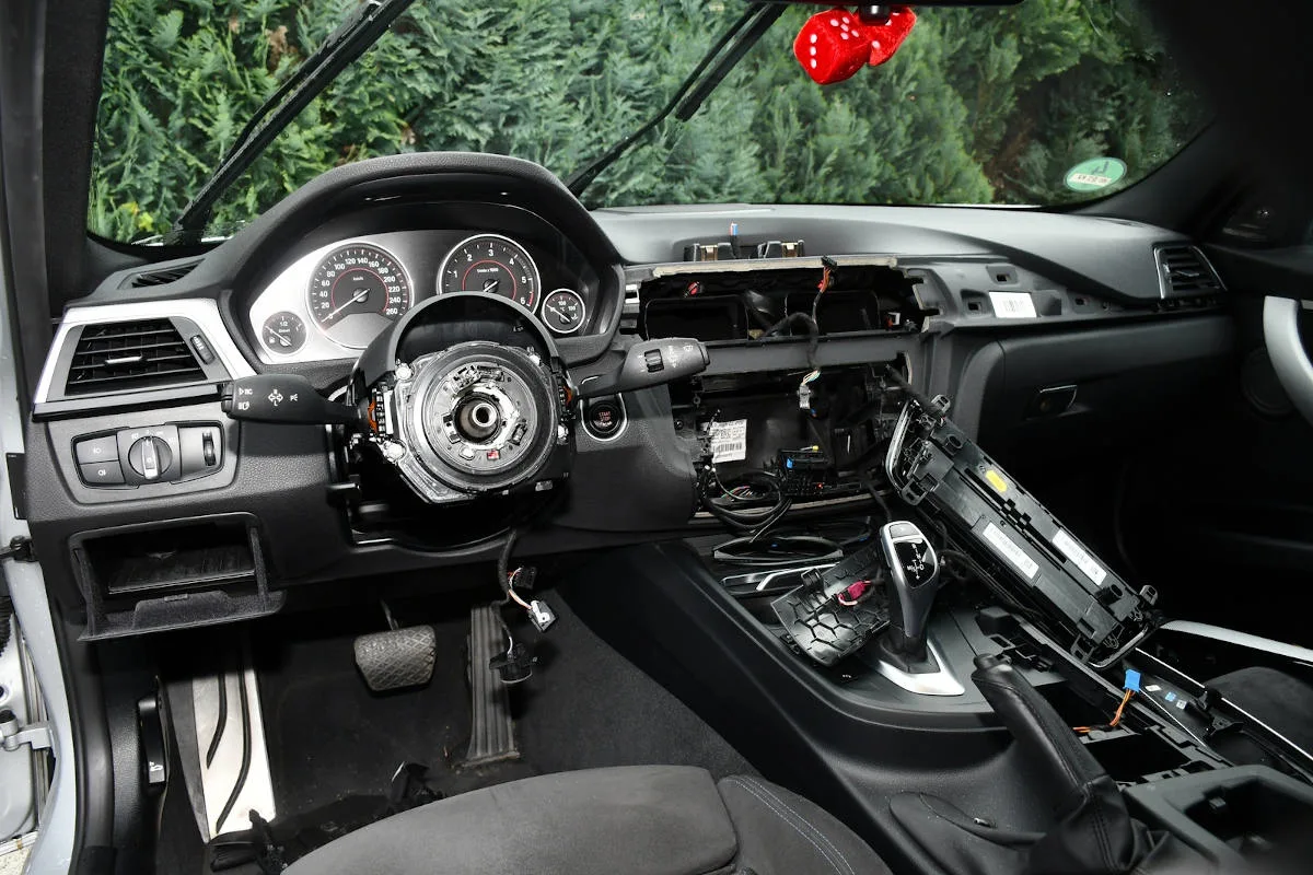 Mettmann – Serieneinbrüche in BMWs