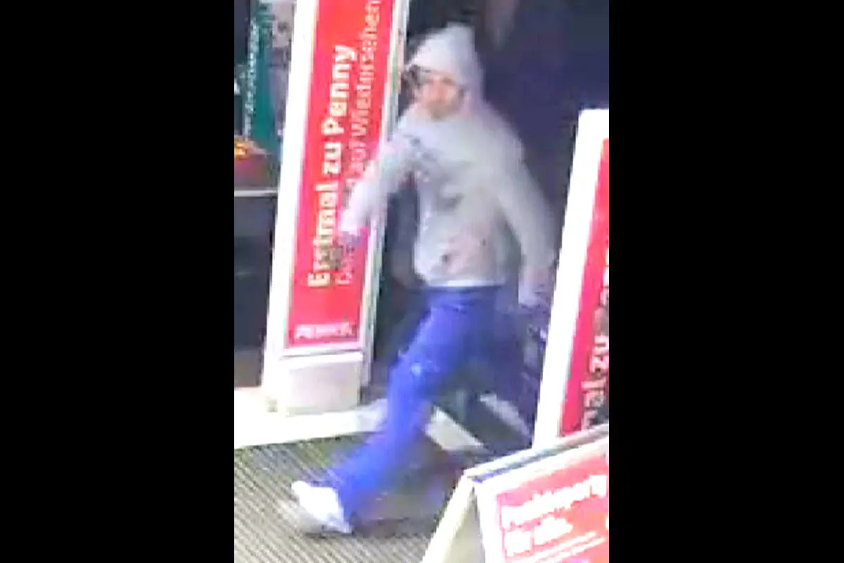 Hamburg-Osdorf – Öffentlichkeitsfahndung nach Überfall auf Discounter