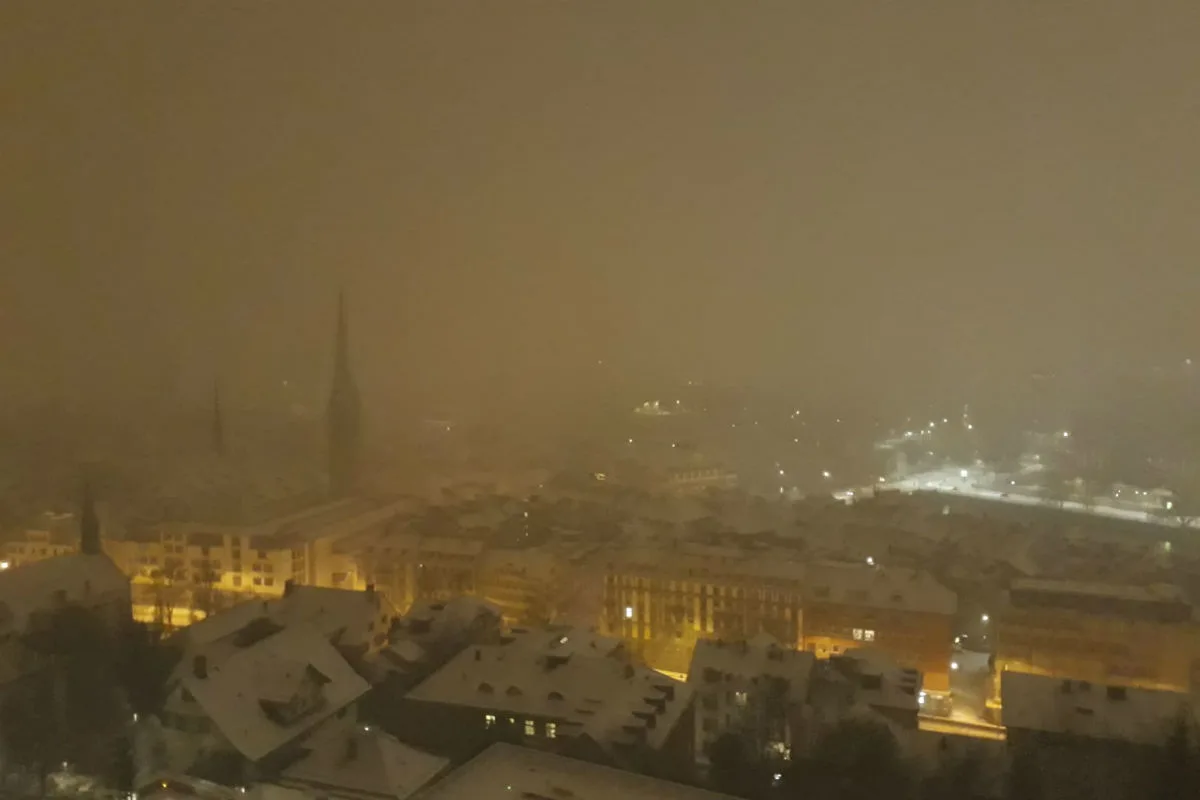 Glatte Strassen in weiten Teilen der Schweiz!