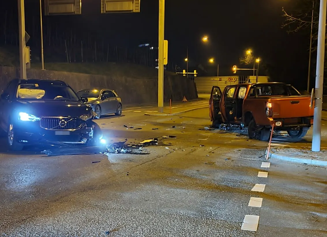 Heerbrugg SG: Heftiger Unfall beim Abbiegen