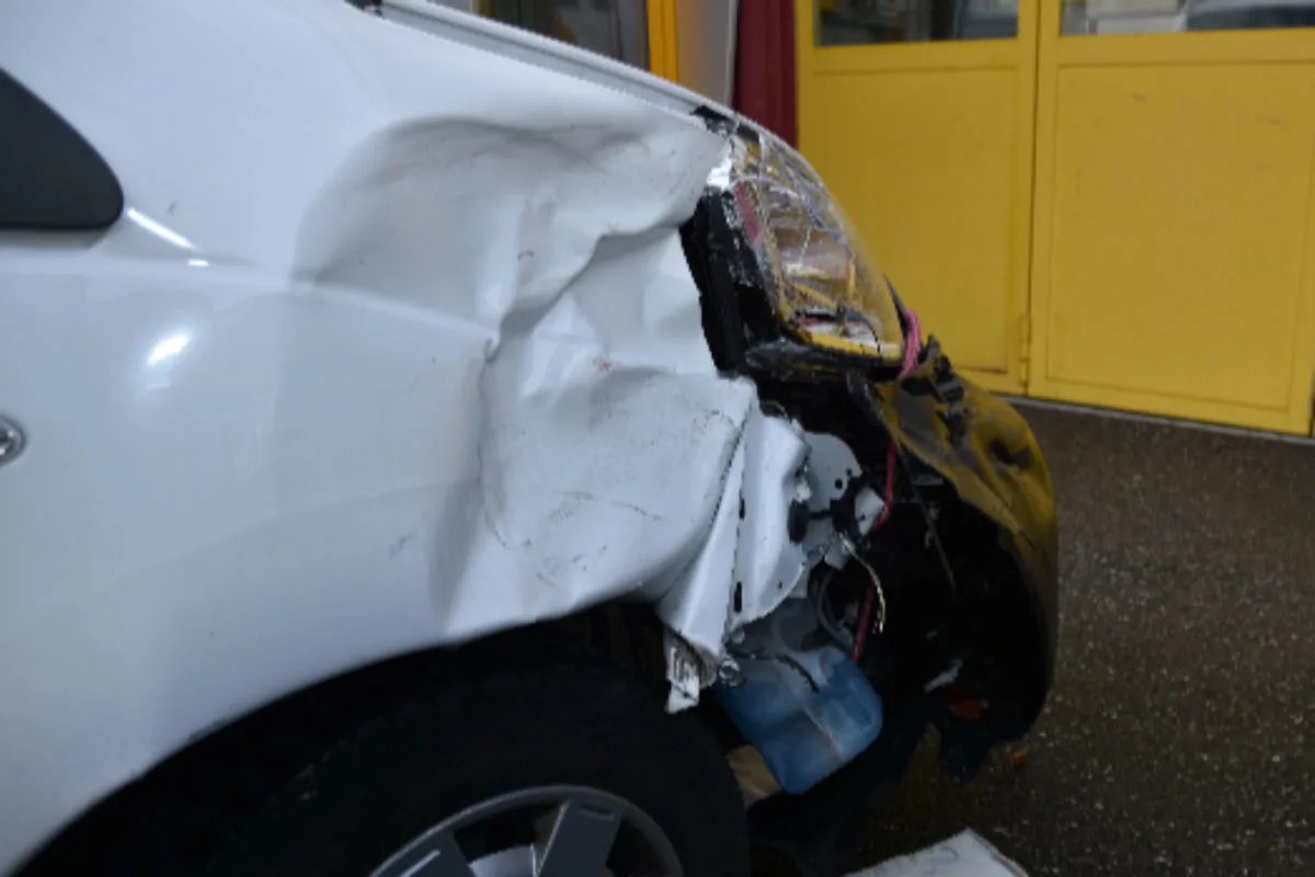 Triesen FL - Beim Rückwärtsfahren anderes Auto übersehen