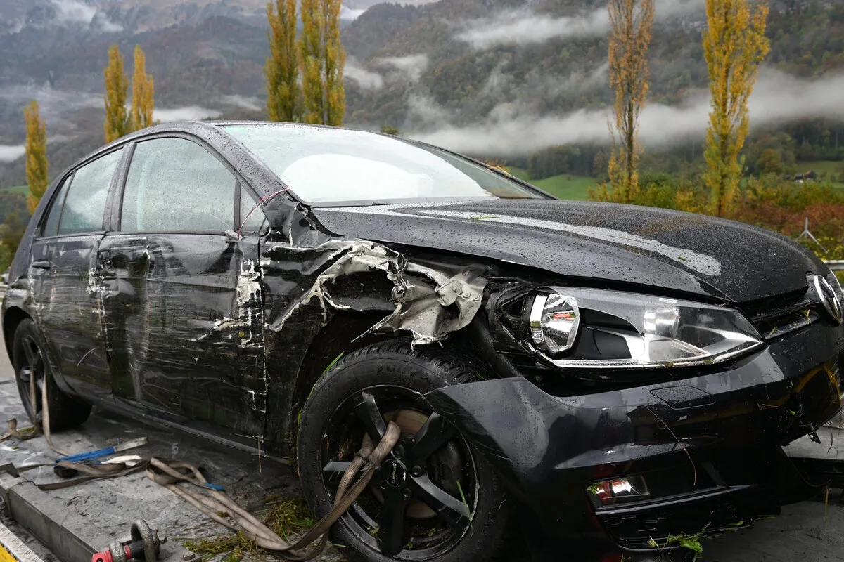 Tscherlach SG - Autofahrerin (73) verunfallt auf der A3