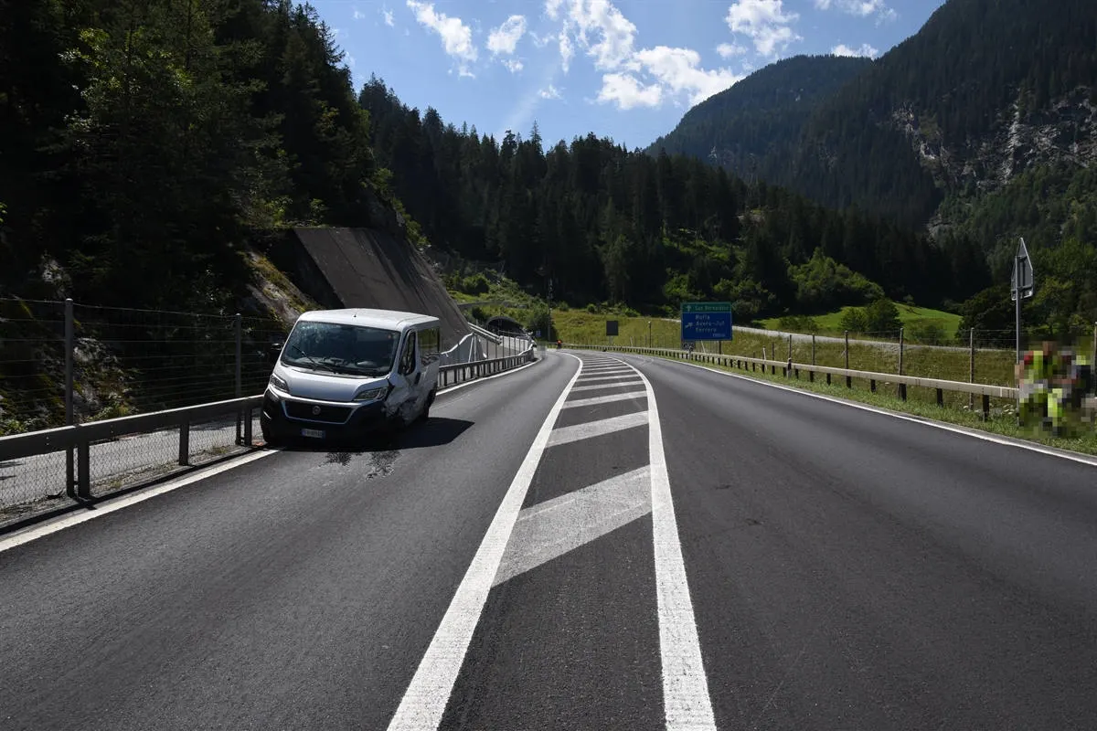 A13 Andeer GR – Verletzte Person nach Verkehrsunfall