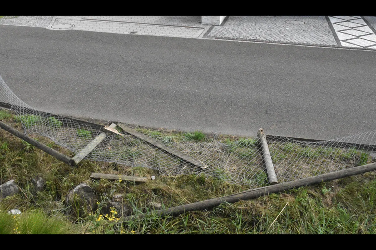 Schaanwald FL - Auto nicht genügend gesichert