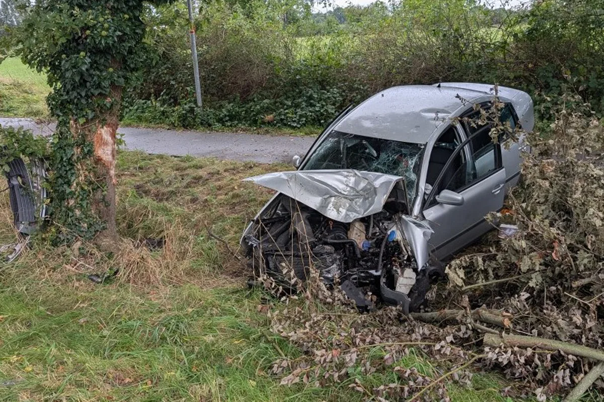 Geestland NI – Alkoholisierter Fahrer (71) bei Unfall lebensgefährlich verletzt