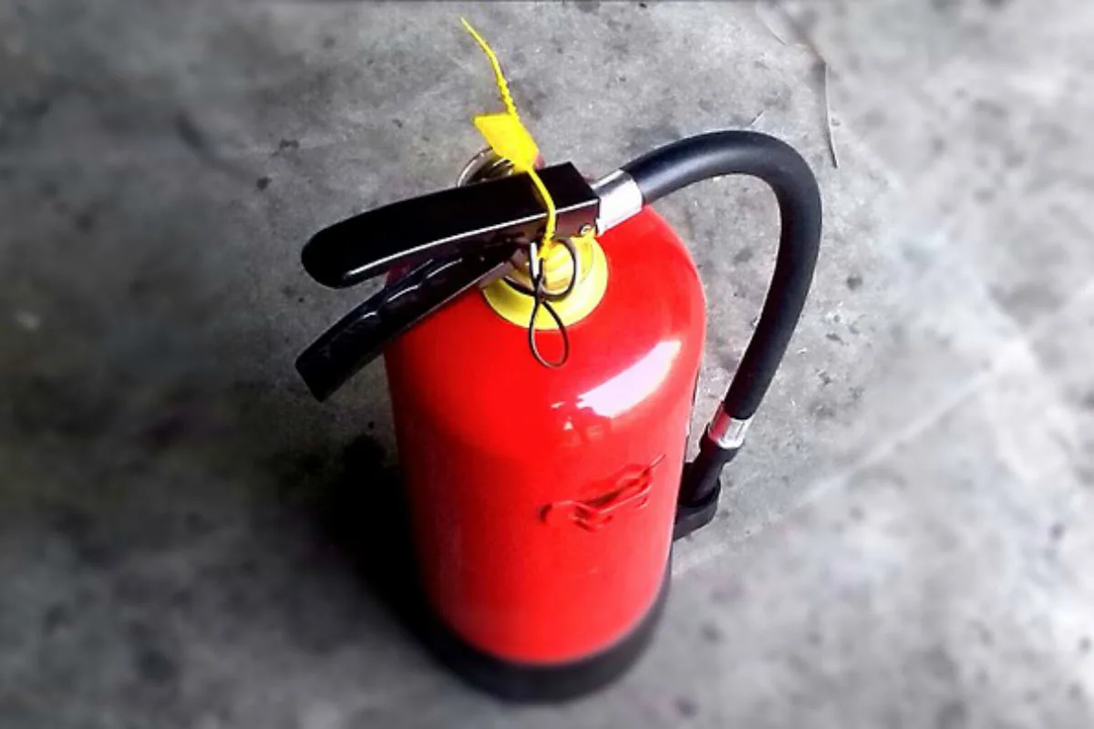 Düsseldorf – Feuer im Kinderzimmer – Flammen konnten schnell gelöscht werden