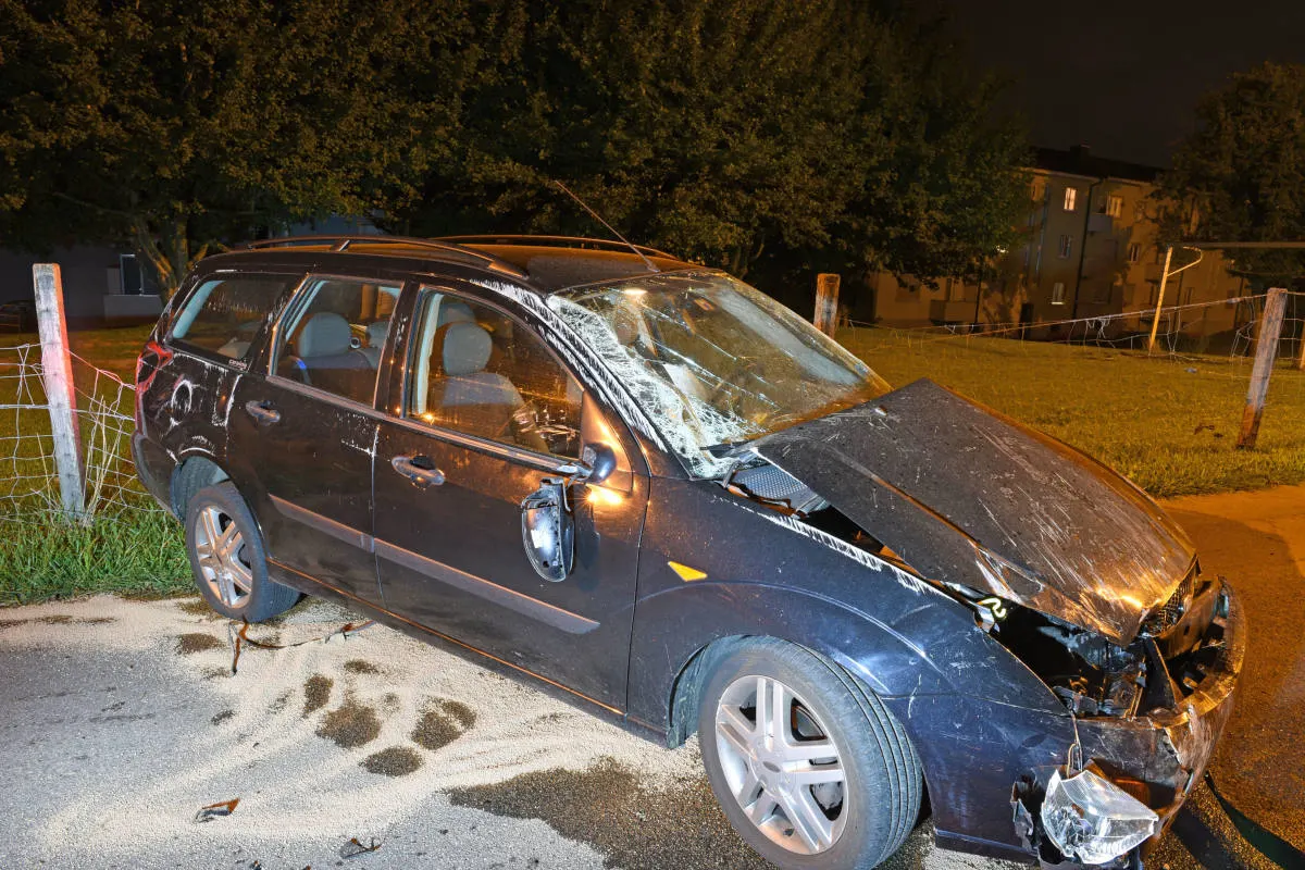 Triengen LU - Angetrunkene Autofahrerin verursacht Selbstunfall