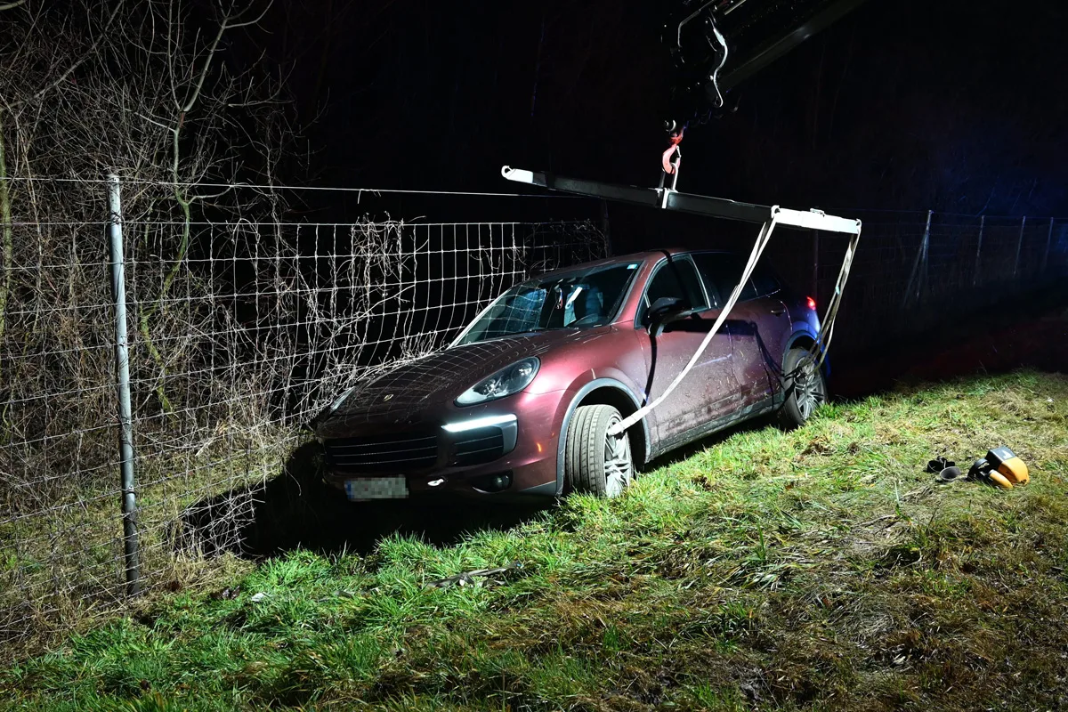 A13 Buchs SG – Fahrunfähiger Lenker verursacht Selbstunfall