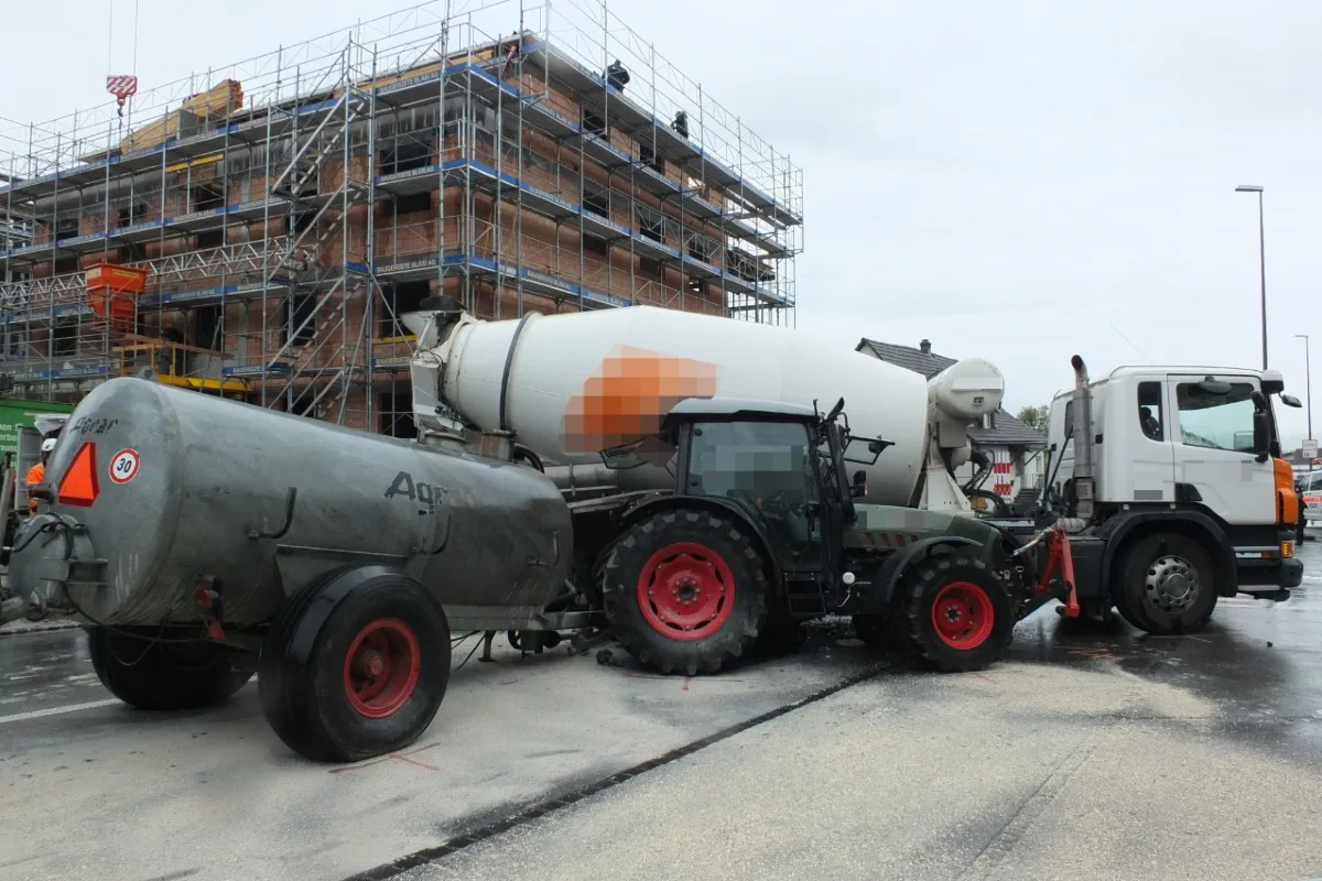 Altstätten SG - Nach Kollision Diesel ausgelaufen