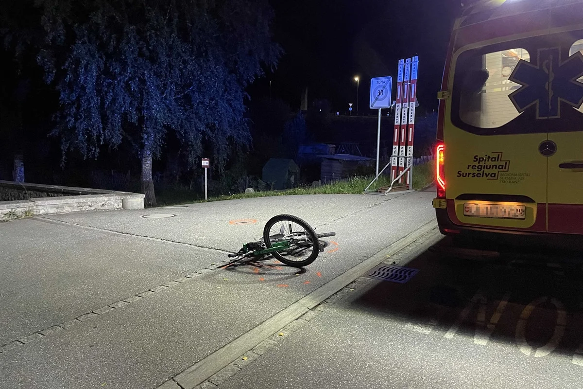 Ilanz GR – Alkoholisierter Fahrradfahrer kollidiert mit Baustellentafel