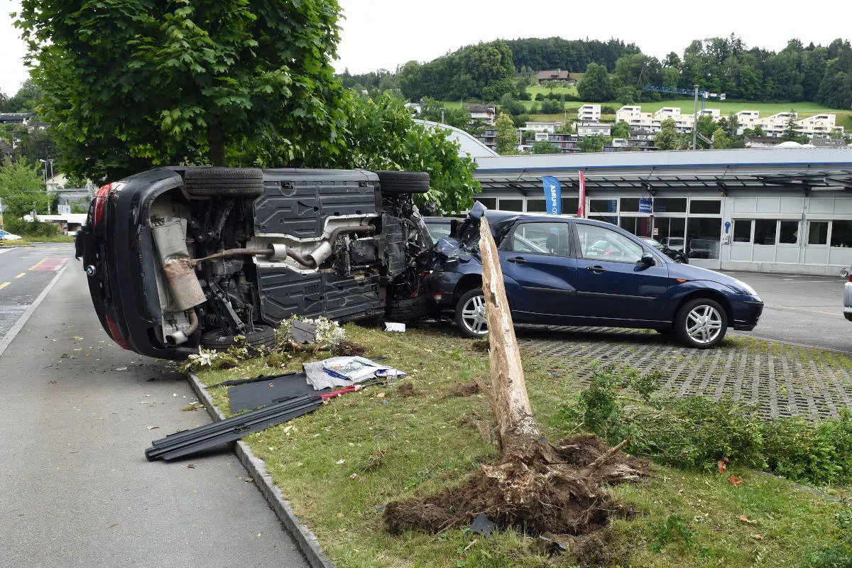 Stadt Luzern – Kollision zwischen zwei Autos