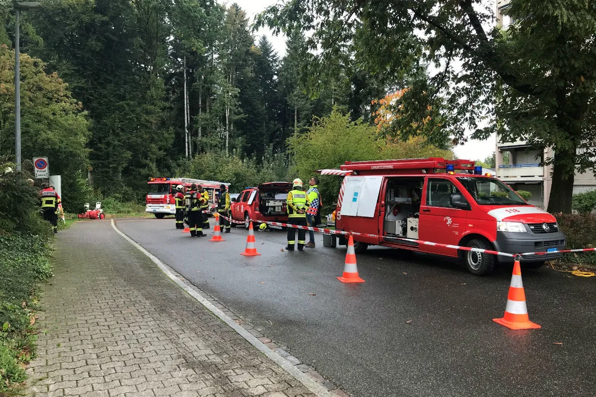 Cham ZG -  Bewohner wegen Geruchsimmissionen evakuiert