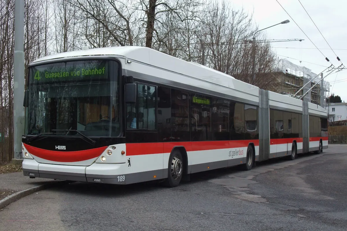 St.Gallen SG - Fahrleitungsnetz hat wieder Strom