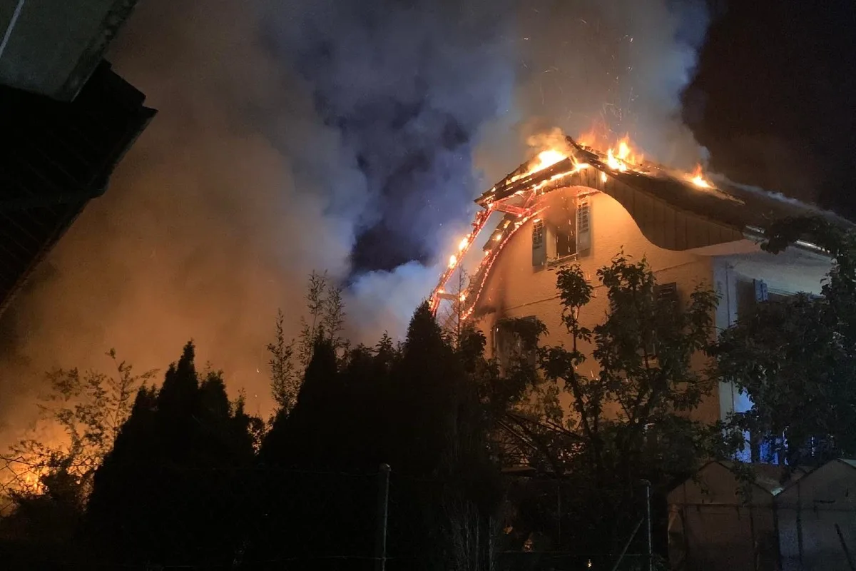 Walliswil bei Wangen BE - Haus nach Brand unbewohnbar
