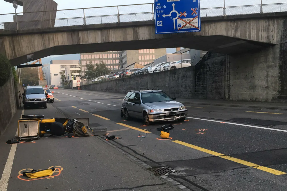 Zug ZG - 24-Jährige lebensbedrohlich verletzt