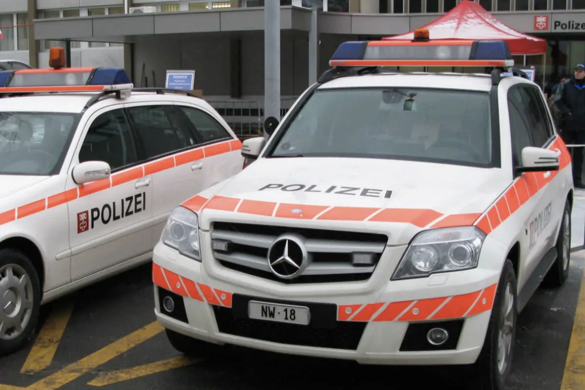 Stans NW - Jugendliche Sprayer nach frischer Tat ertappt