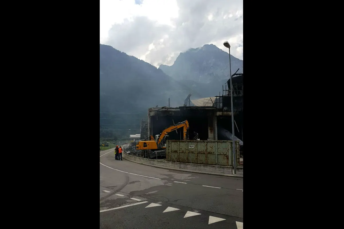Altdorf UR - Löscharbeiten abgeschlossen