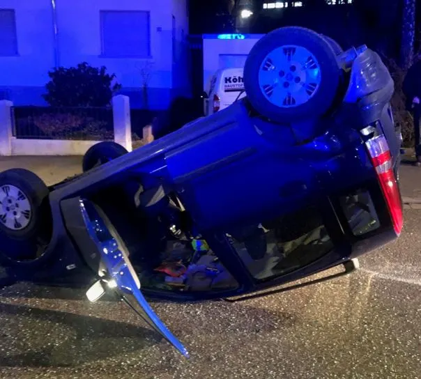 Pirmasens: Lkw-Fahrer missachtet Vorfahrt und verursacht schweren Verkehrsunfall