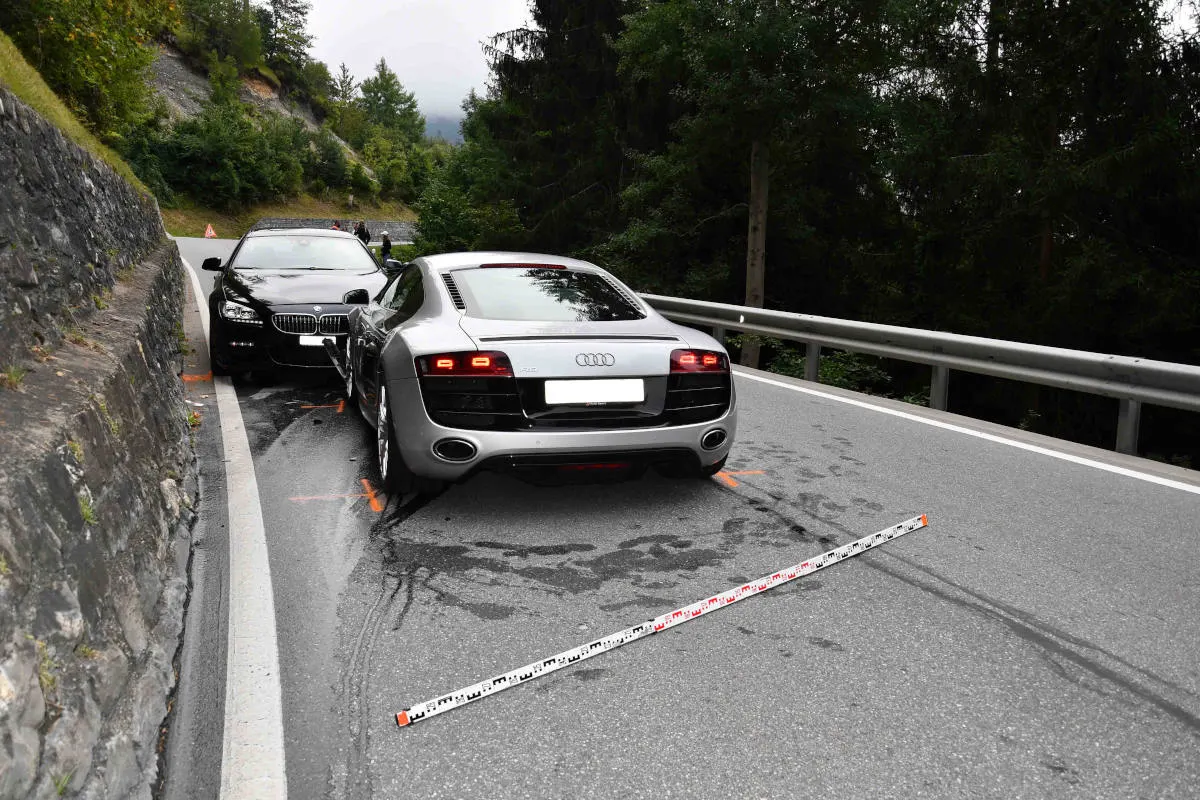 Unfall in Chur GR – Frontalkollision zwischen zwei Personenwagen
