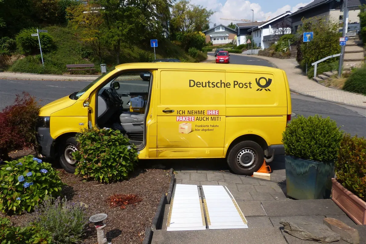 Postauto auf Abwegen
