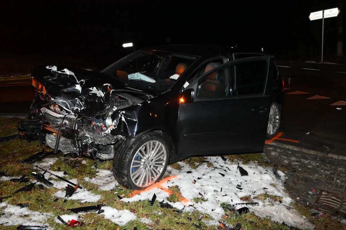 Nassen SG – Zwei Personen nach Unfall im Spital