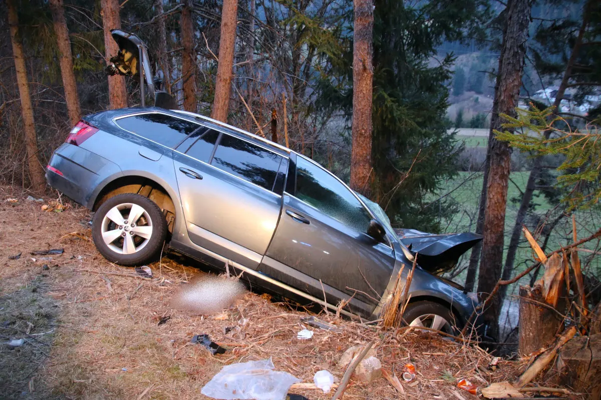 Karres – Schwerer Unfall mit vier Fahrzeugen