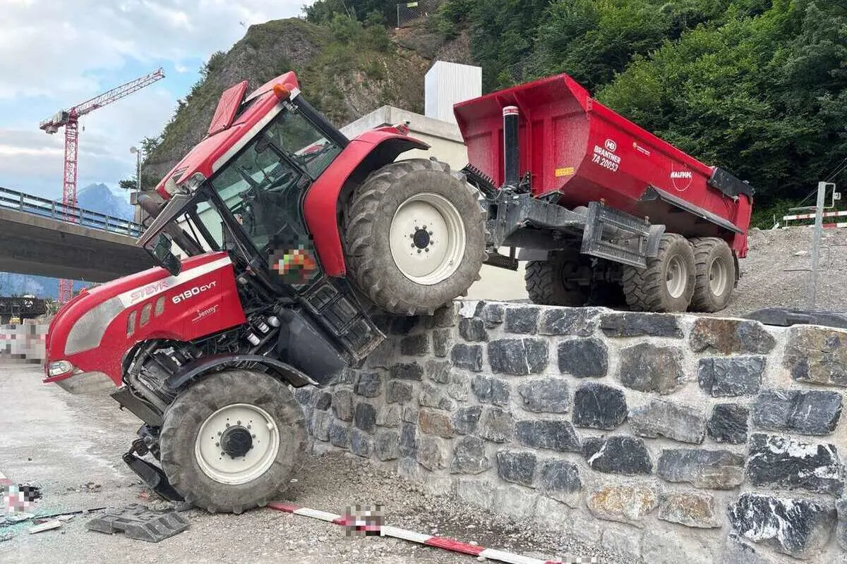 Filzbach GL – Unfall auf Baustelle – Lenker spurlos verschwunden