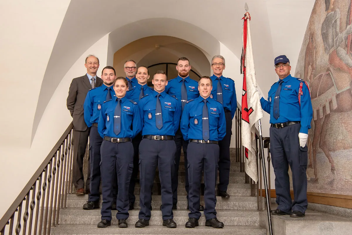 Chur GR - Sechs Polizisten/-innen der Stadtpolizei Chur